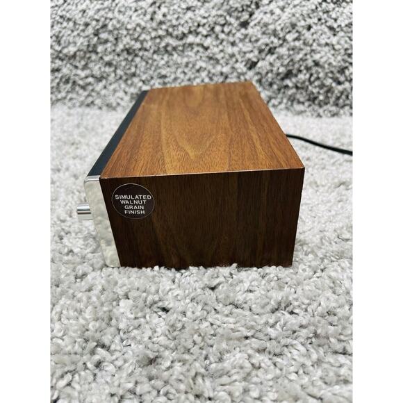 Realistic SA 10 Solid State Stereo Amplifier Brown Black Model 31 1982B 12W - Picture 6 of 15